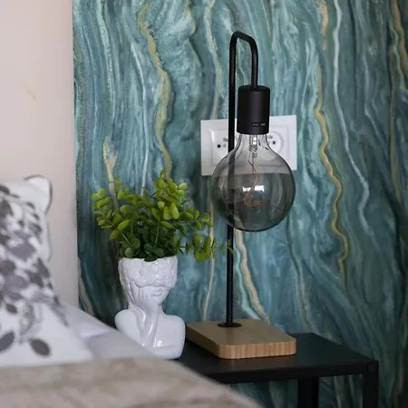 Modern With Terrace, Swimming Pool And Parking By Renters 아파트 Zegrze Poludniowe